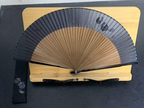 私の愛用している扇子